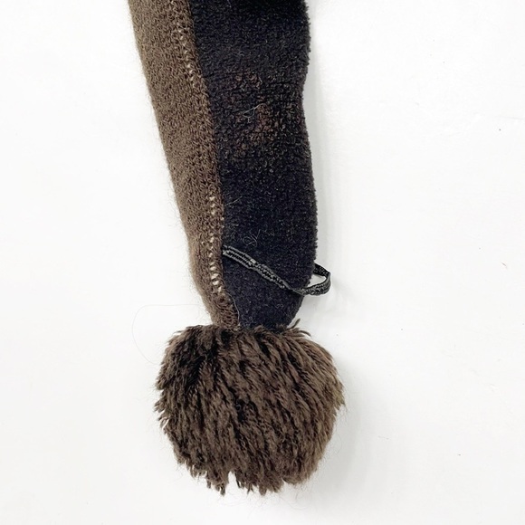 Set of 2 San Diego Zoo Safari Park Monkey & Penguin Pom Pom kids knit beanies - Picture 2 of 4